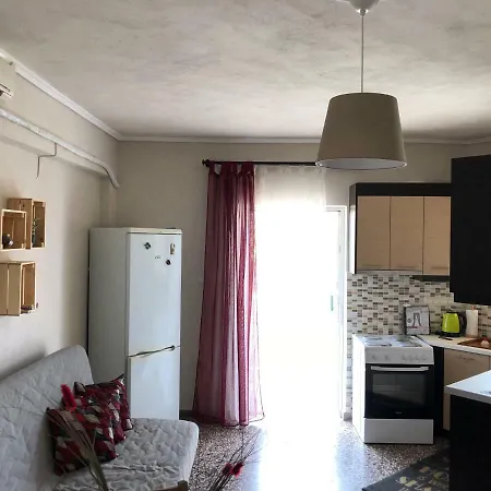 Summer House Close To The Sea @ Almiri, Апартаменты