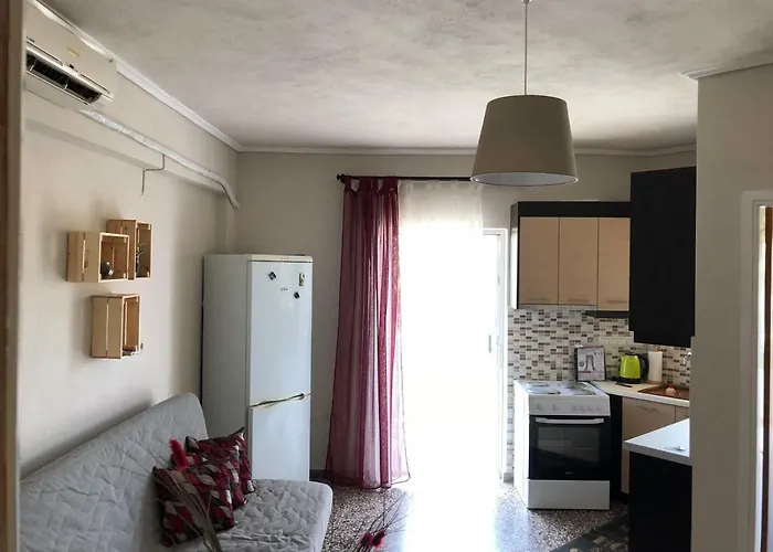 Summer House Close To The Sea @ Almiri, Apartamento